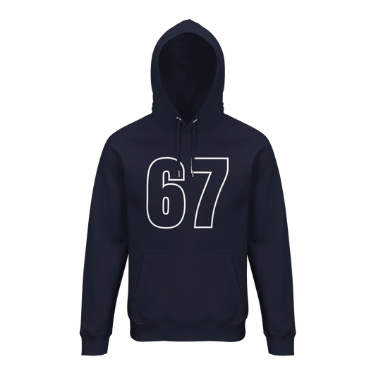 Marin luvtröja med texten 67 stort över bröstet.